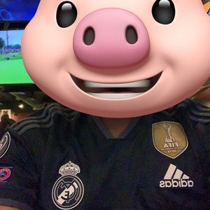 Meet your Posher, Eric